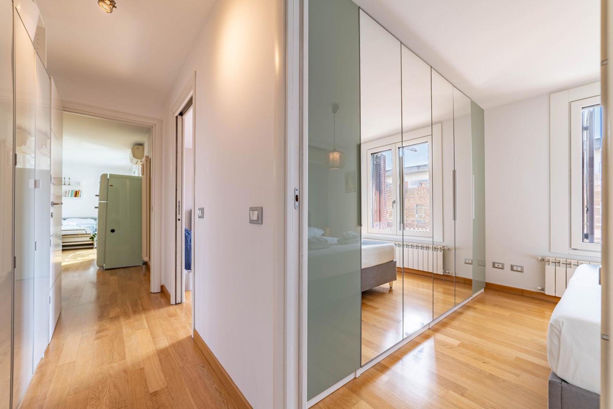 10' Navigli, Penthouse With Panoramic View Appartement Milan